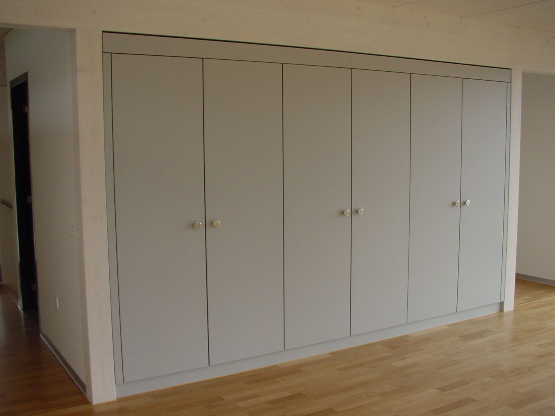 Schrank Grau - Wohn Design Love
